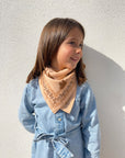 foulard-oscar-indien-blockprint-enfant-tigre-peche-milinane-porte