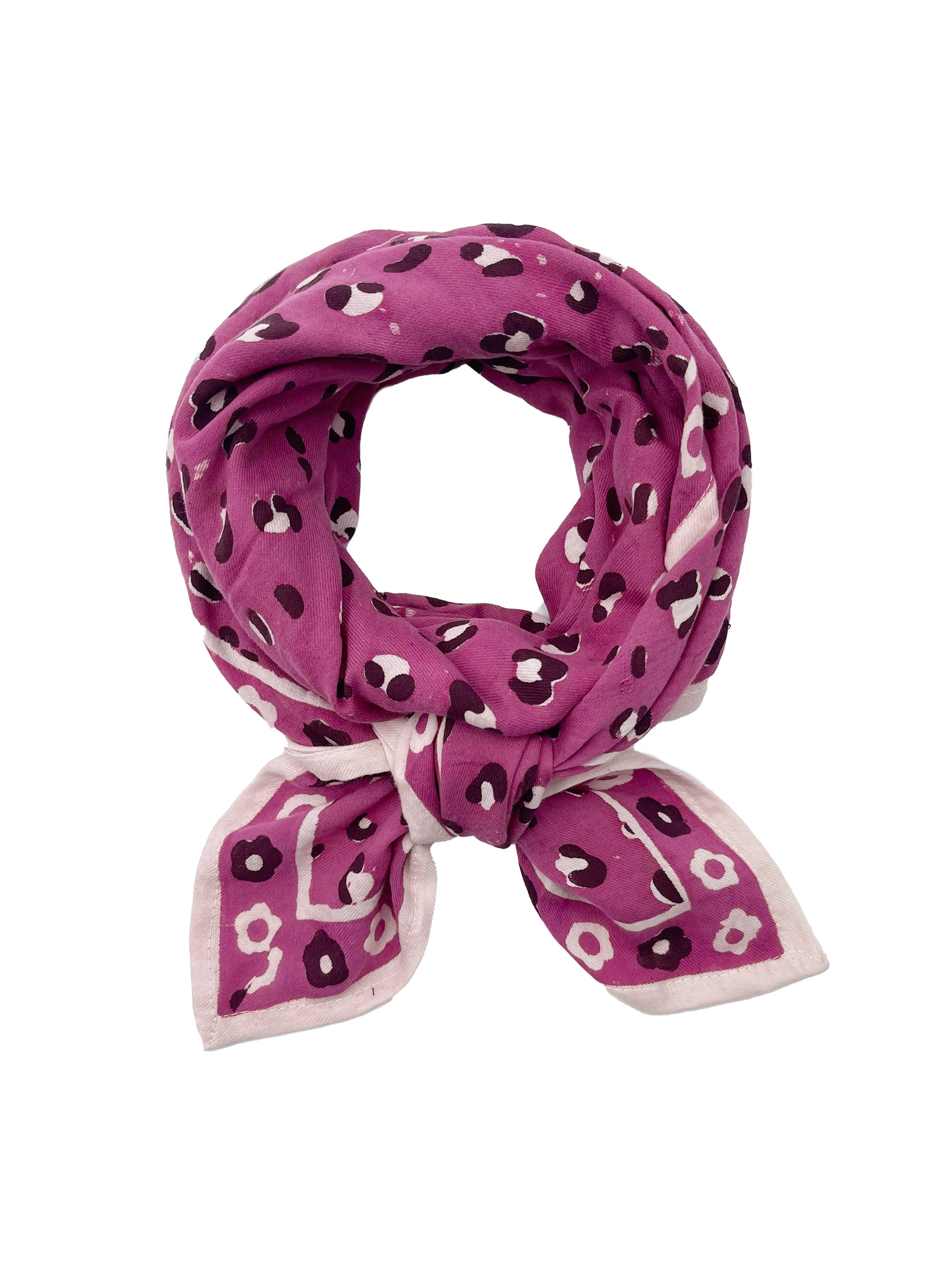 grand-foulard-oscar-100-par-100-enfant-adulte-graou-rose-leopard-milinane