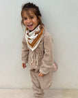 petit-foulard-50cm-motif-tigre-orange-et-blanc-milinane-pour-enfant