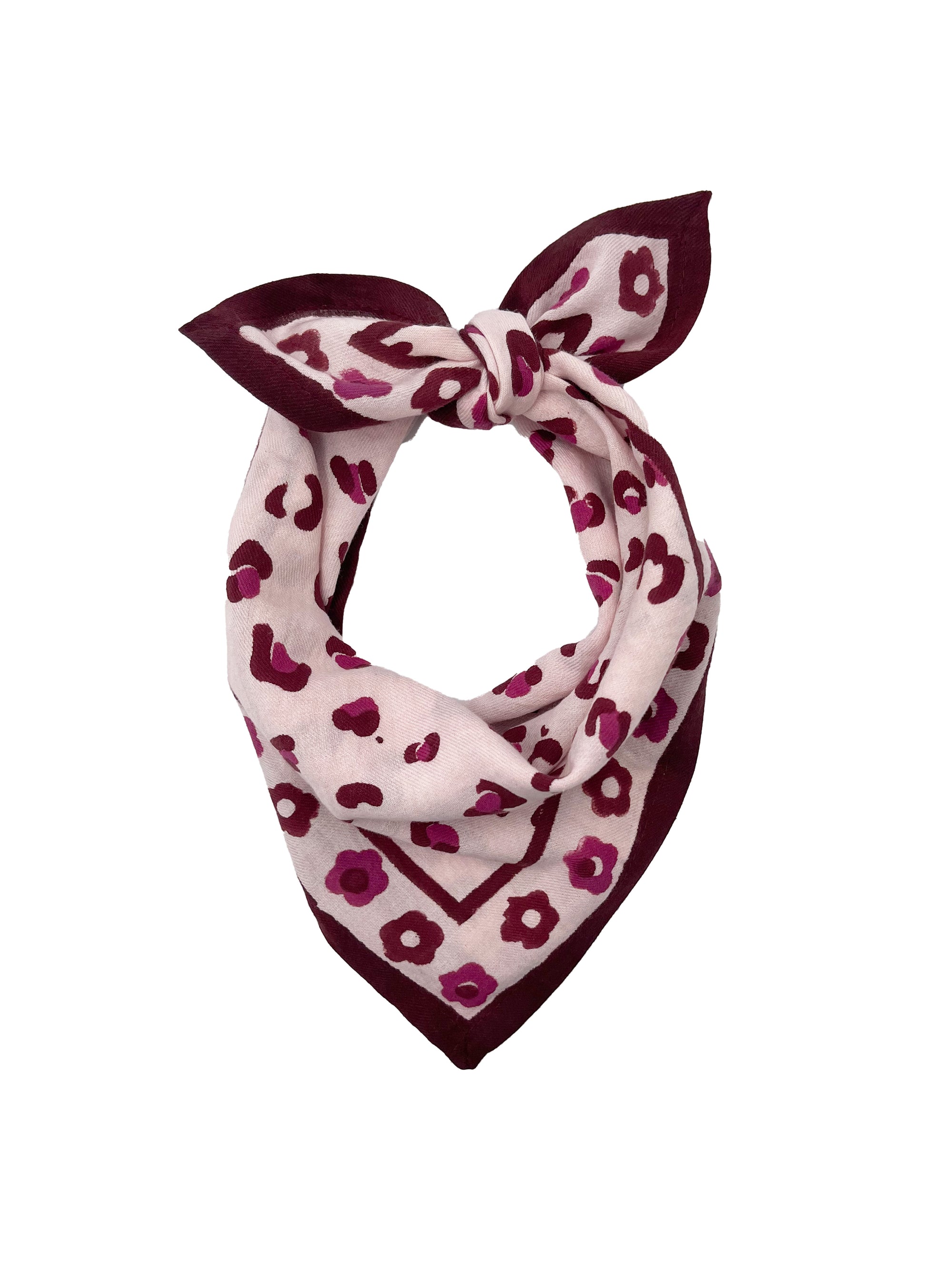 petit-foulard-oscar-50-par-50-enfant-adulte-graou-milk-rose-leopard-milinane
