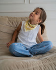 petit-foulard-oscar-fleurs-pivoine-jaune-rose-block-print-coton-enfant-milinane