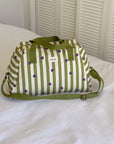 sac-a-langer-joseph-stripe-and-love-rayures-coeurs-vert-violet-blanc-maternite-maman-bebe-ambiance-milinane