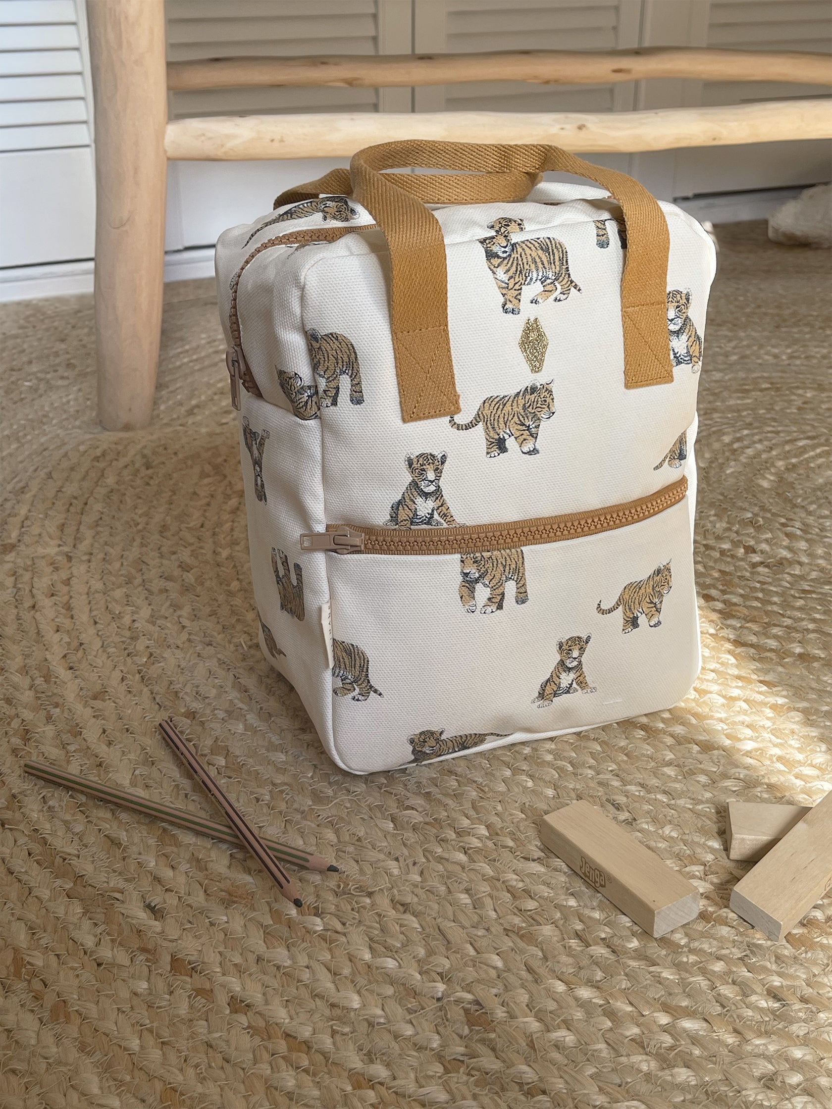 sac à dos bébé tigre maternelle milinane