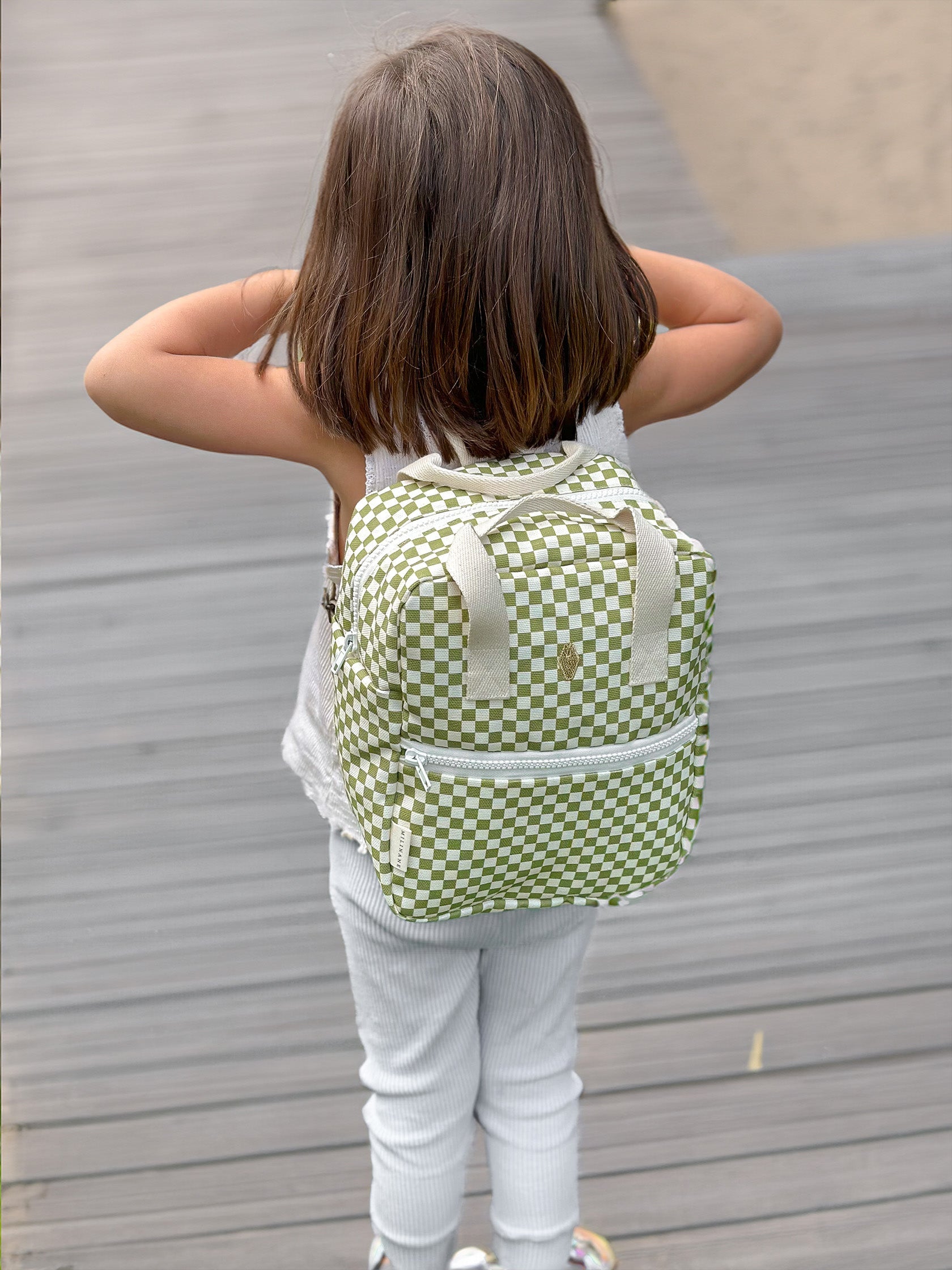 sac-a-dos-damier-pour-bebe-milinane.jpg