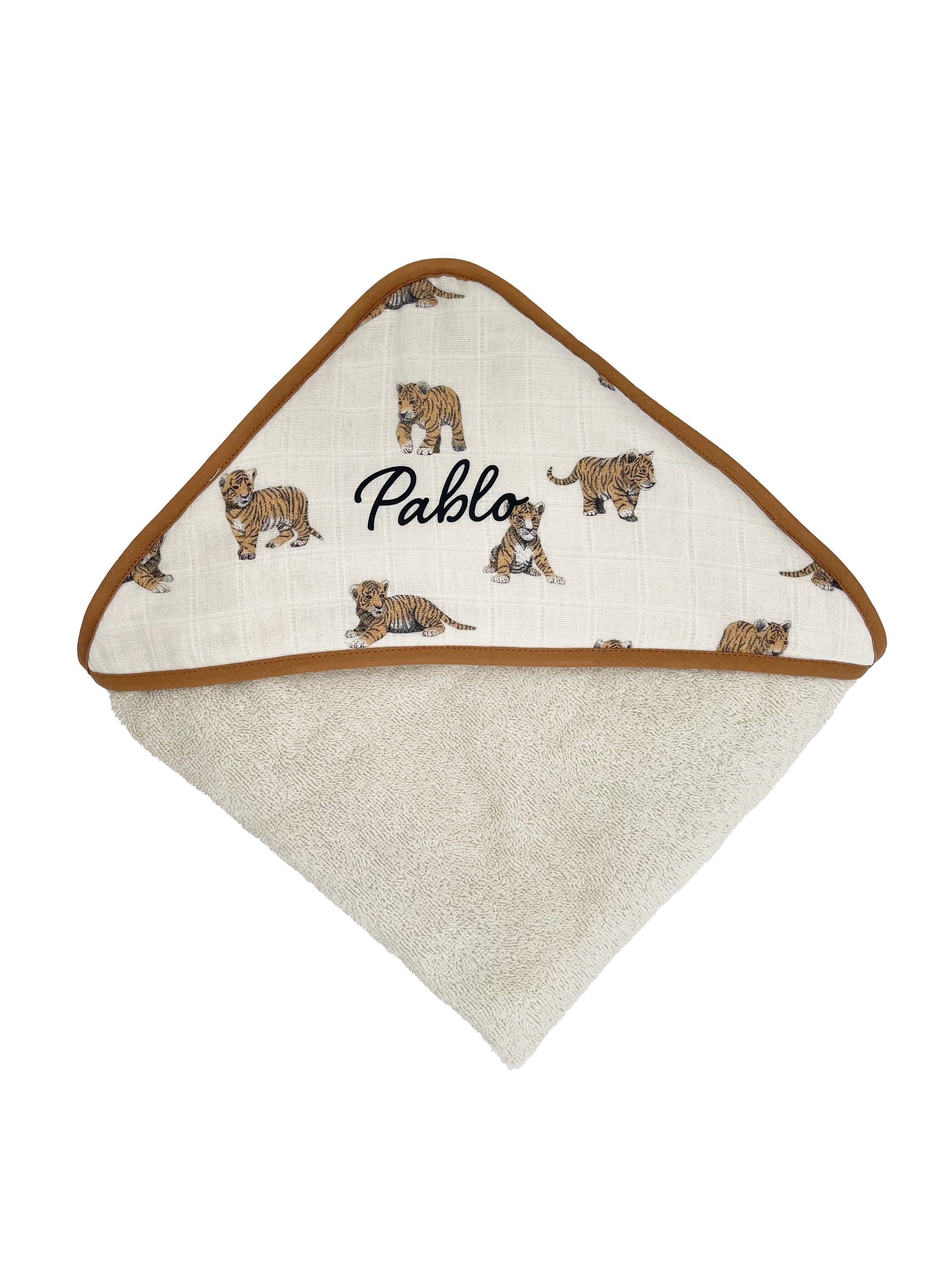 cape-de-bain-motif-tigre-personnalisable-milinane