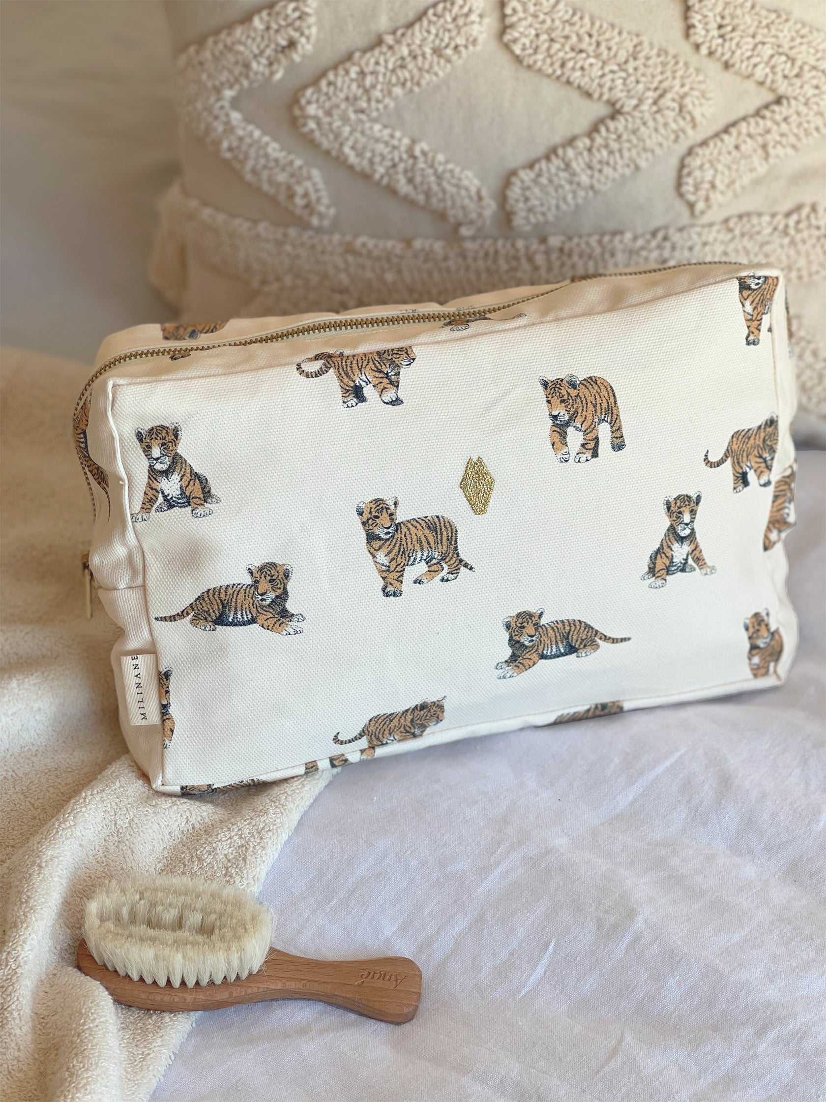 trousse de toilette bébé tigre milinane