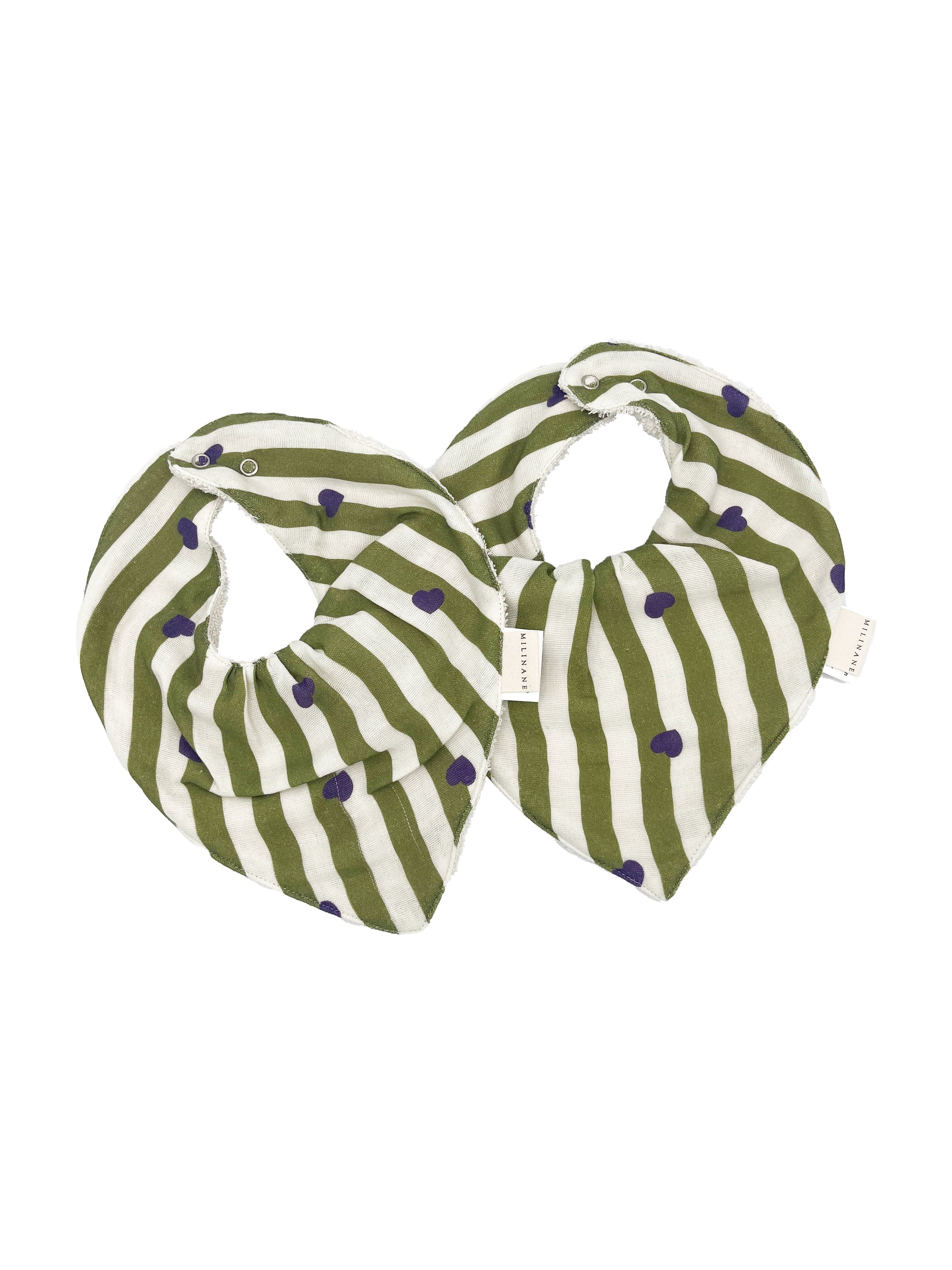 lot-de-2-bavoirs-bandana-mael-coton-mousseline-eponge-stripe-and-love-rayures-coeurs-vert-violet-milinane