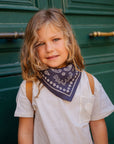 petit-foulard-bandana-bleu-marine-pour-enfant-et-parent-matchy-matchy-milinane