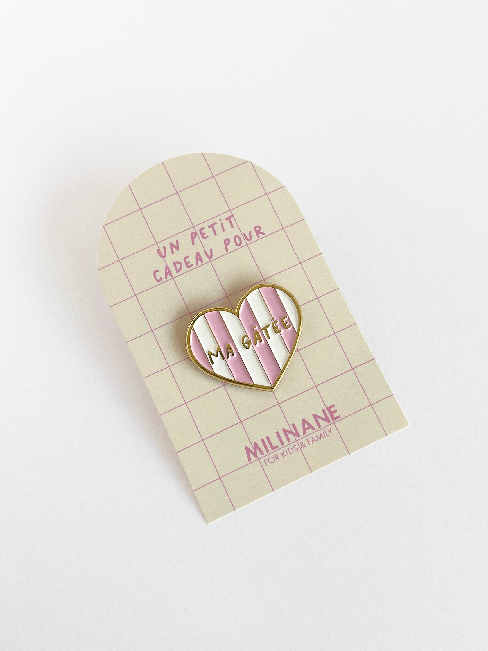 pins-capucine-coeur-rose-rayure-dore-blanc-ma-gatee-cadeau-accessoire-milinane