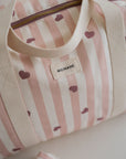 sac-a-langer-joseph-maternite-bebe-candy-cane-rayures-coeur-rose-maman-ambiance-zoom-front-milinane
