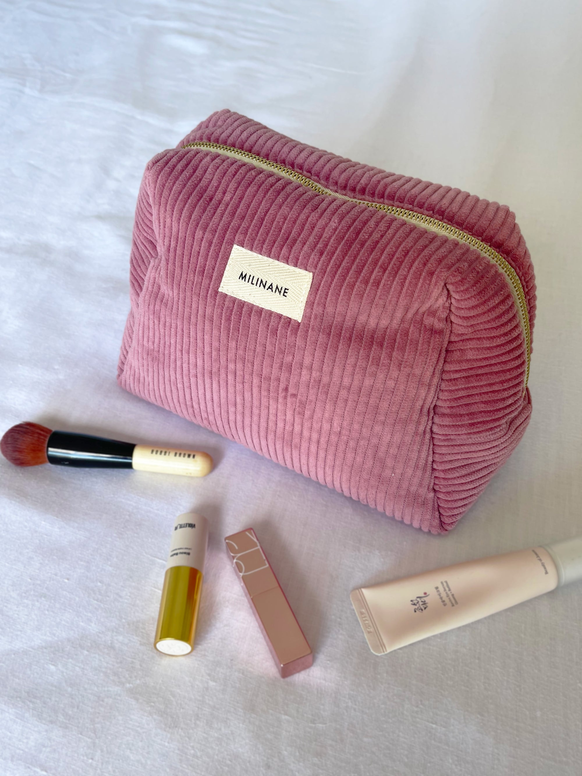 trousse-de-toilette-jade-bebe-maman-enfant-femme-adulte-velours-cotele-rose-nude-ambiance-milinane