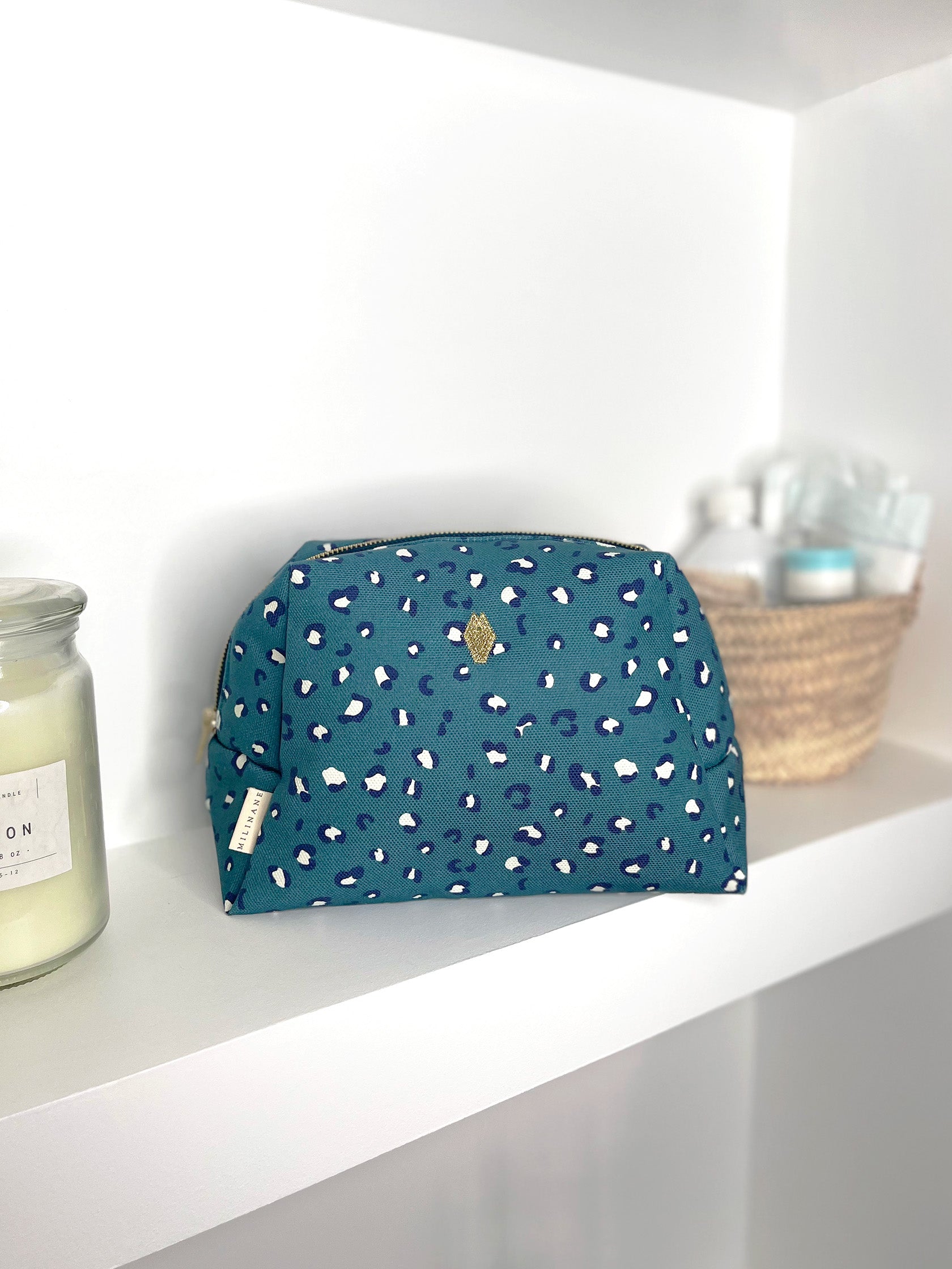 trousse-de-toilette-jade-maman-bebe-graou-orage-leopard-bleu-milinane